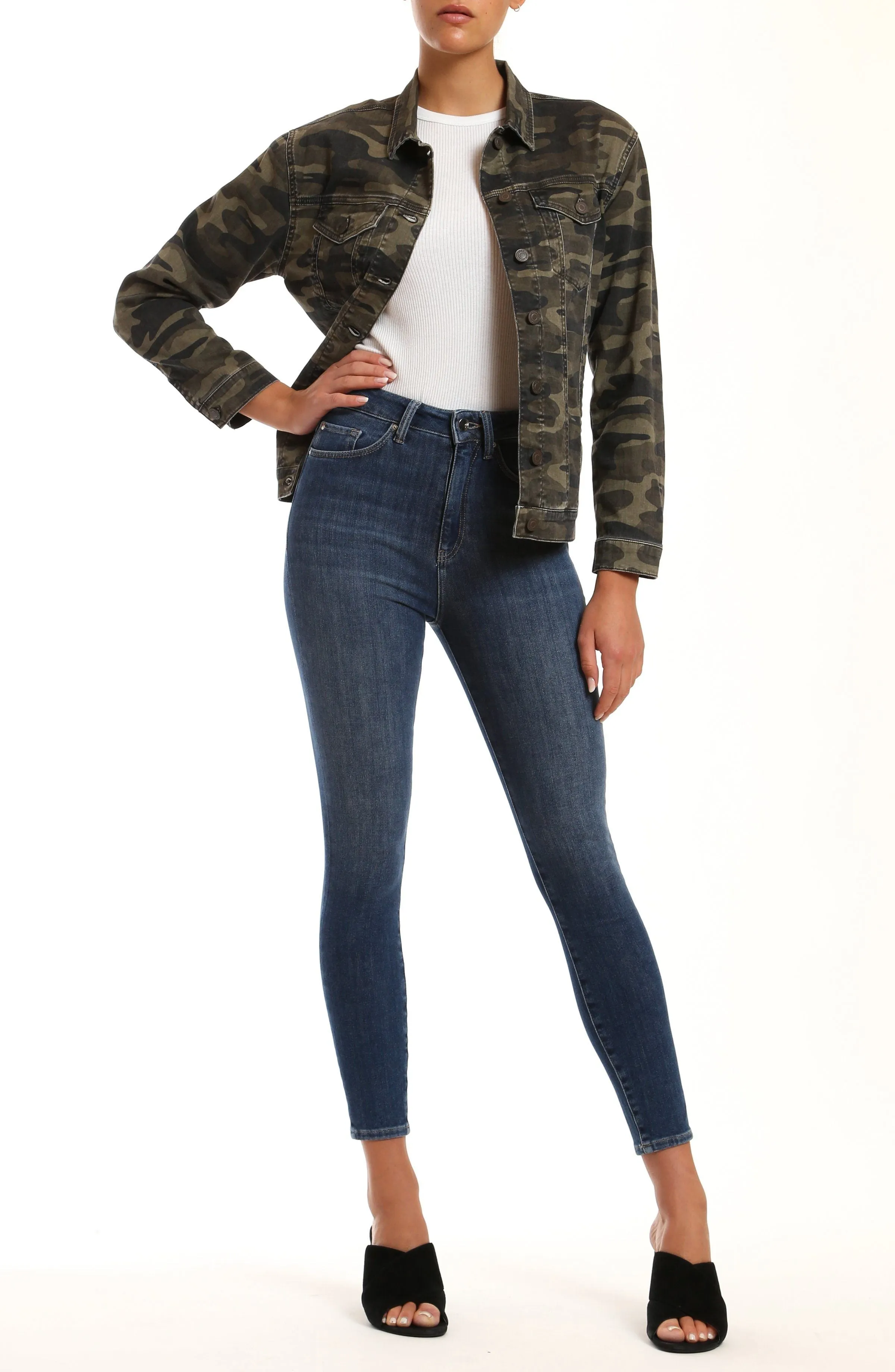KARLA JACKET IN MILITARY CAMOUFLAGE