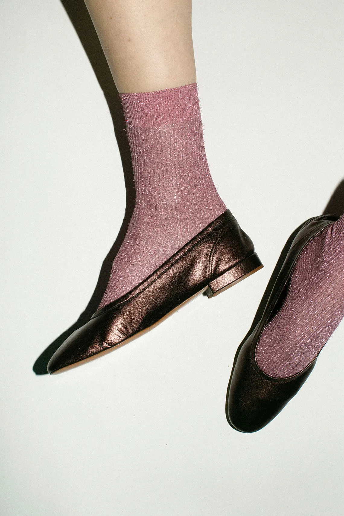 Metallic Deep Brass Serafina Flat