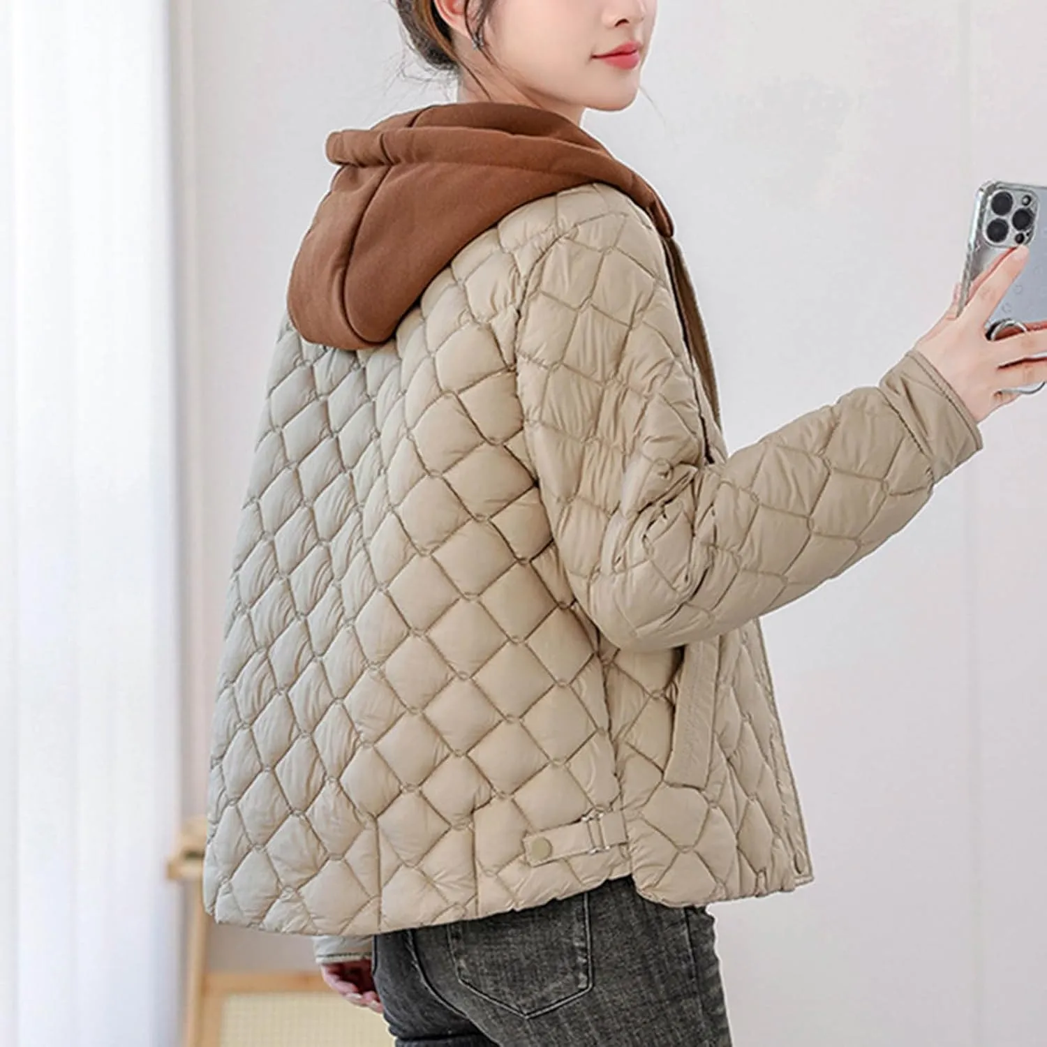 Women's Cropped Puffer Jackets Color Block Hooded Down Jackets Teen Girls Trendy Quilted Thicken Street Winter Coats