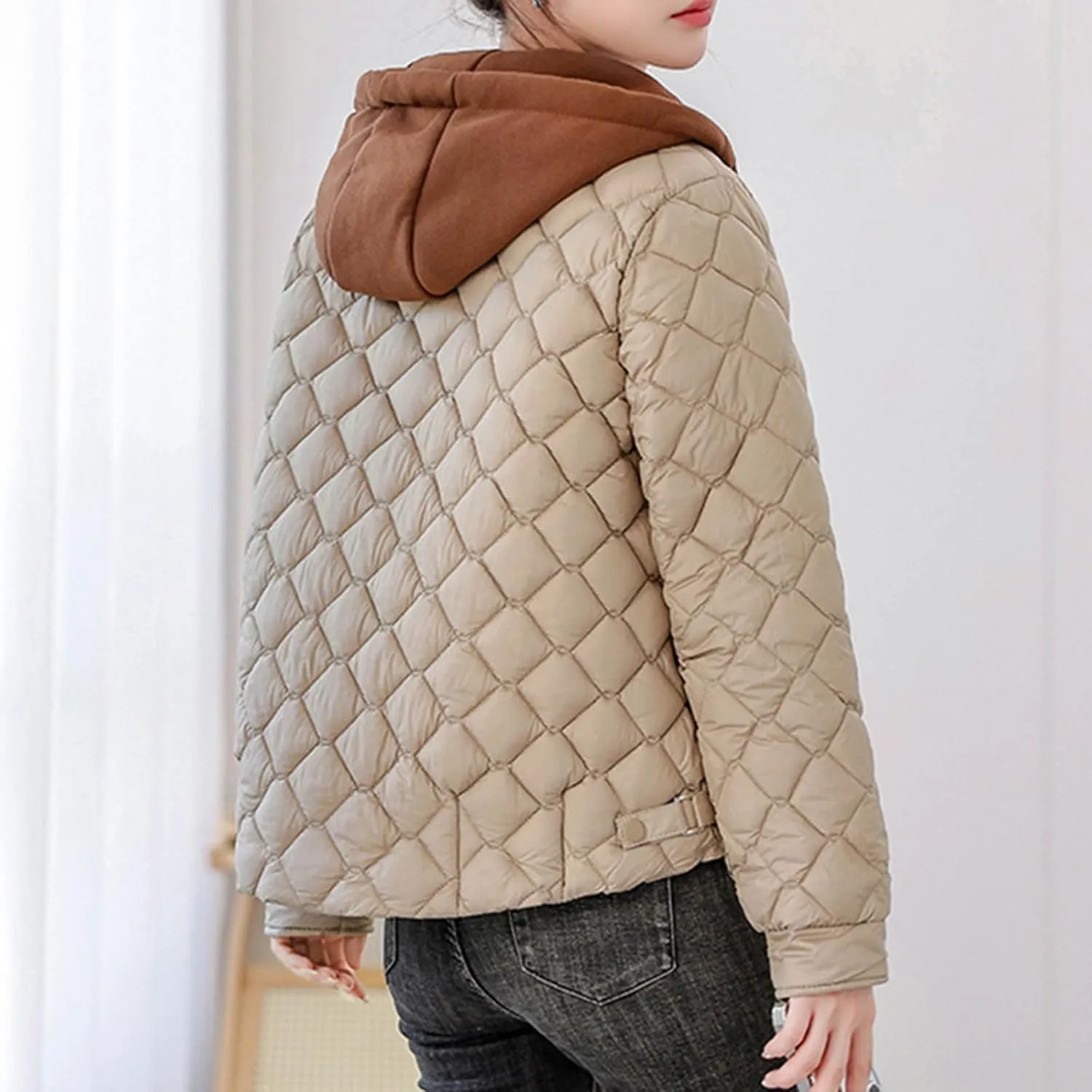 Women's Cropped Puffer Jackets Color Block Hooded Down Jackets Teen Girls Trendy Quilted Thicken Street Winter Coats